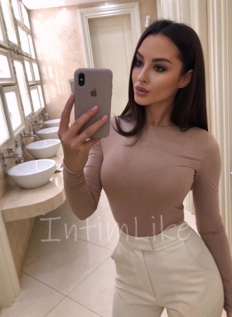 Модель Интерсекс №9043, 23 лет